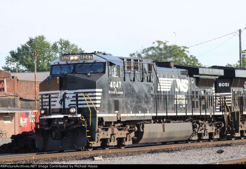 NS 167 in Centralia IL